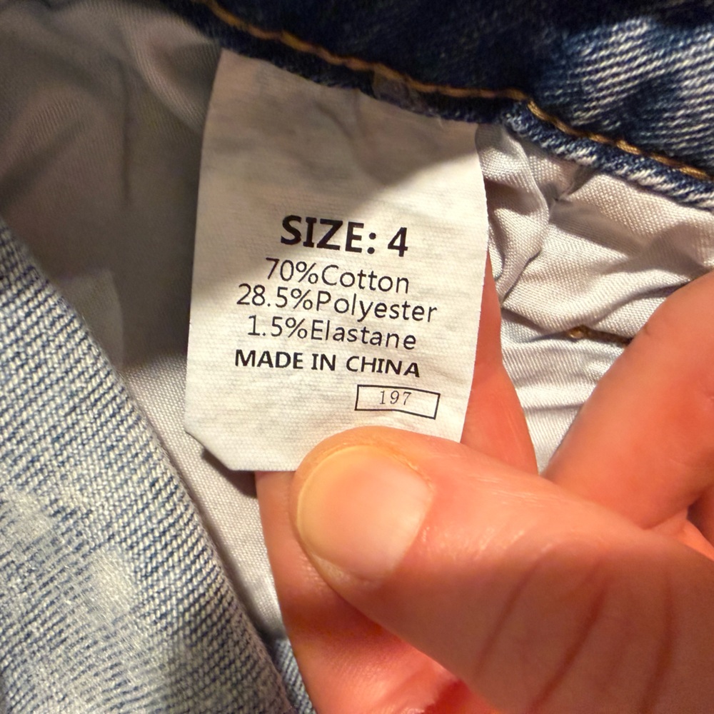 Acid Wash/Vintage-Like Blue Women's Jeans - Picture 2 of 4